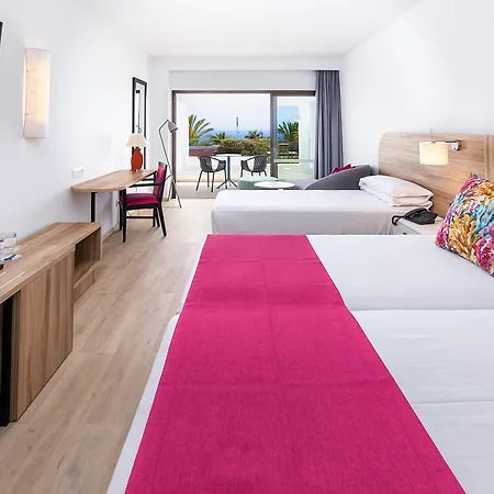 酒店 Costa Calero Thalasso & 4*