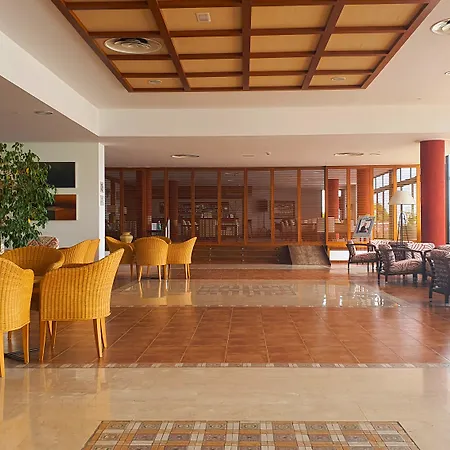 Costa Calero Thalasso & 4* Puerto Calero