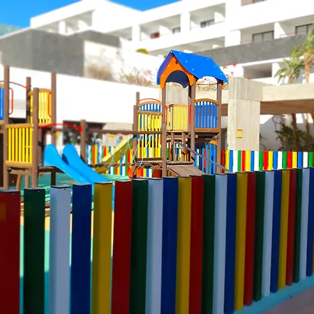 Costa Calero Thalasso & 4*