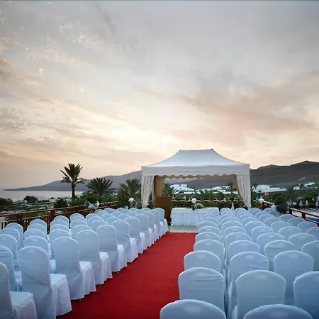 Costa Calero Thalasso & 4*